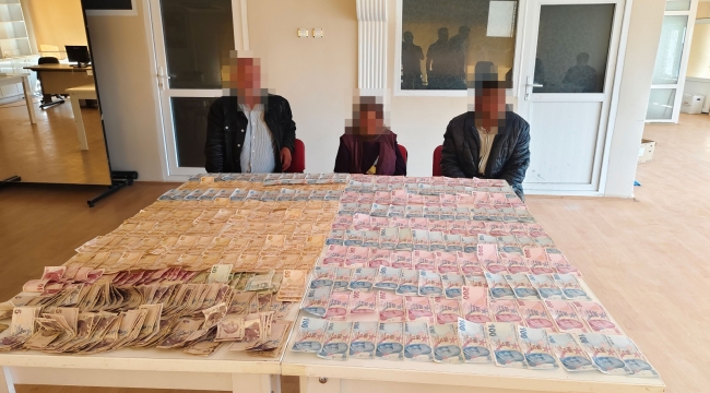 3 DİLENCİNİN ÜZERİNDEN 24 BİN 665 LİRA ÇIKTI!