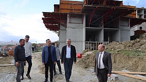BAŞKAN MUHSİN DERE, TOKİ KONUTLARINI İNCELEDİ