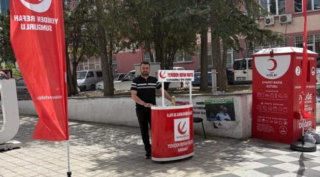 YENİDEN REFAH PARTİSİ ÜYE STANDI AÇTI