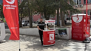 YENİDEN REFAH PARTİSİ ÜYE STANDI AÇTI