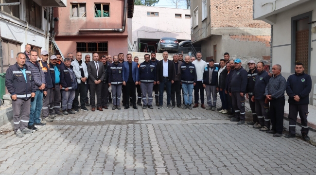 MUHSİN DERE, İŞÇİ BAYRAMINDA PERSONELİYLE BULUŞTU...