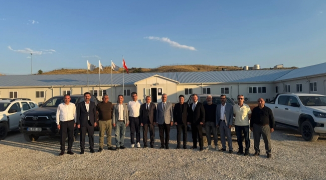 AHLATCI, HIZLI TRENİN SUNGURLU'DAKİ MERKEZ ŞANTİYESİNİ ZİYARET ETTİ...