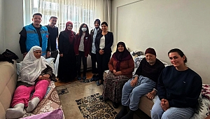 BAŞHEKİM HASTALARI EVİNDE ZİYARET ETTİ...