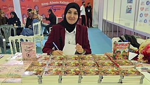 TÜRKÇE ÖĞRETMENİ NURCAN KOCAMAN'IN İKİNCİ KİTABI ÇIKTI 