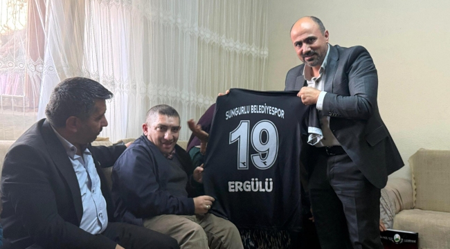 ETHEM ALAF, ÖZEL İNSANLARI ZİYARET ETTİ