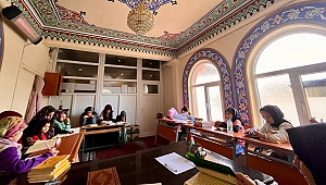 KIZ ÖĞRENCİLER HAFTA SONLARINI DOLU DOLU GEÇİRİYOR