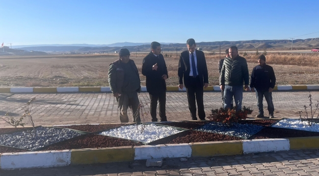 MUTLU KÖKSAL, OSB’DE PEYZAJ ÇALIŞMALARINI İNCELEDİ...