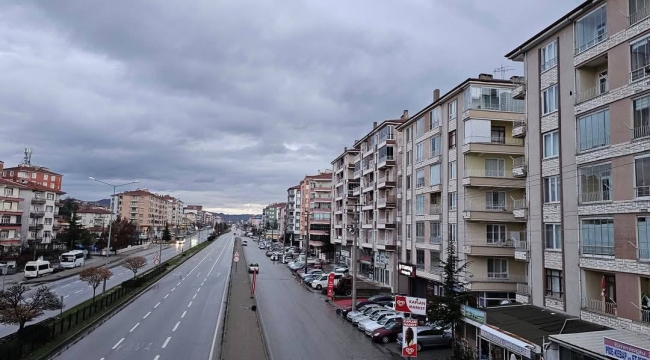 SUNGURLU, ANKARA–SAMSUN YOLUNUN AVANTAJINI KULLANAMIYOR…