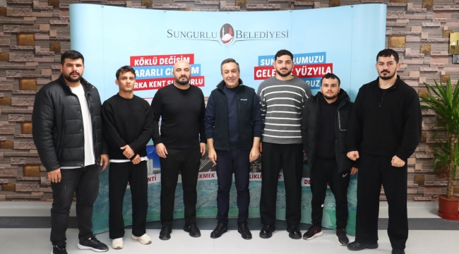 GÜREŞÇİLER, MUHSİN DERE’Yİ ZİYARET ETTİ…