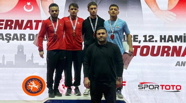 - MERT İLBARS, ULUSLARARASI TURNUVADA ŞAMPİYON...