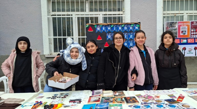 İMAM HATİP’TE FİLİSTİN İÇİN KERMES DÜZENLENDİ...