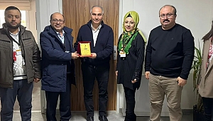  KIZILAY SUNGURLU ŞUBESİ’NDEN ARCA’YA TEŞEKKÜR PLAKETİ