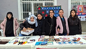 KERMESTE FİLİSTİN İÇİN 237 BİN LİRA TOPLANDI…