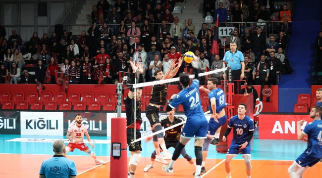 Çorum protokolü Efeleri tebrik etti