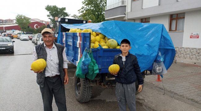 10 DİLİM KAVUN 50 LİRADAN SATIŞA ÇIKTI 