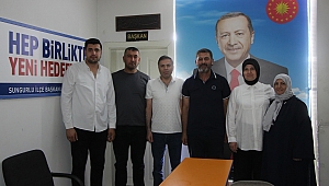  ŞULE AKKAŞ, AK PARTİ'Yİ ZİYARET ETTİ...